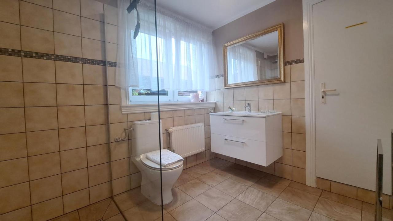 Barwny Zakatek Apartment Аугустов Екстериор снимка