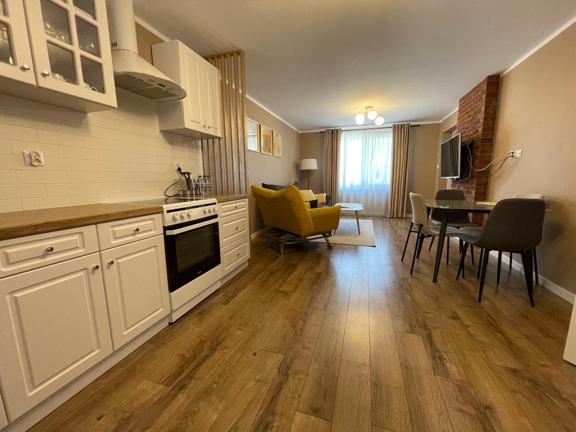 Barwny Zakatek Apartment Аугустов Екстериор снимка