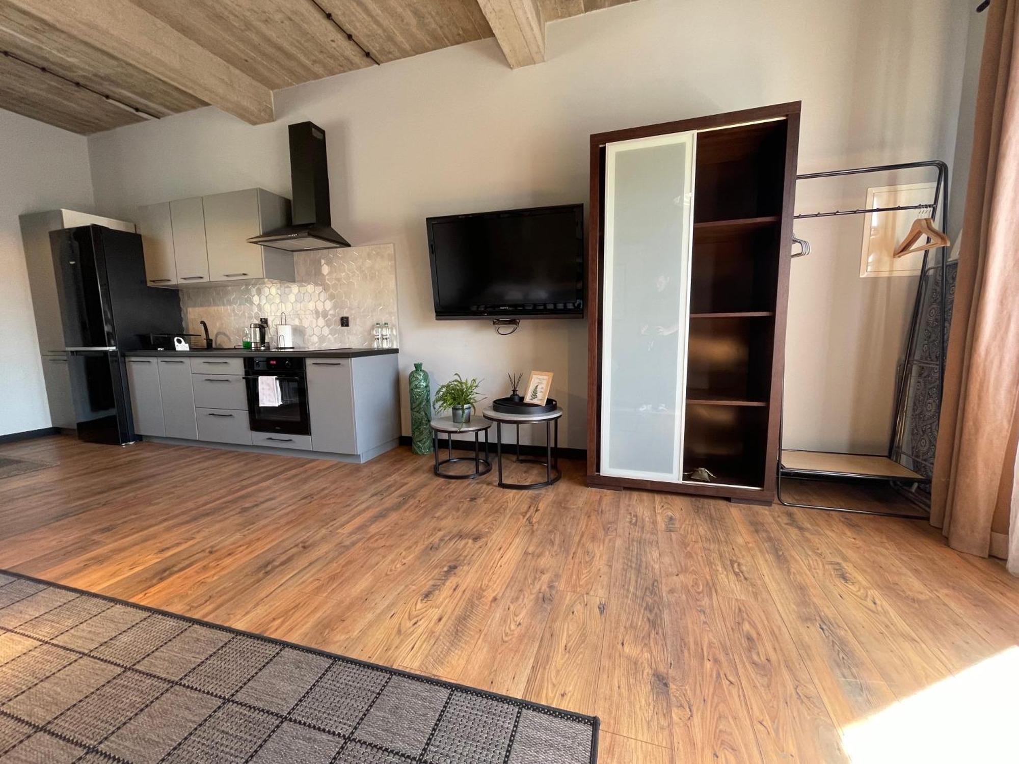 Barwny Zakatek Apartment Аугустов Екстериор снимка
